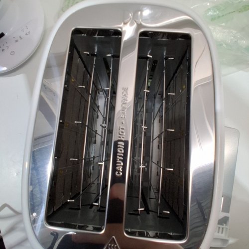 REDMOND 2 SLICE RETRO STAINLESS STEEL TOASTER - WHITE (MODEL: ST028) image 4