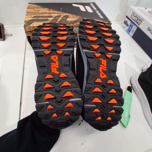 MEN'S FILA OUTDOOR TRAIL SHOES - 11.5 - TARMAC / BLACK / SHOCKING ORANGE (MODEL: EVERGRAND TR 21.5) image 4