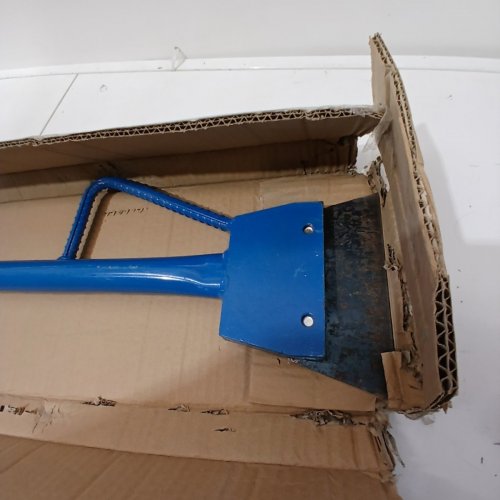TOOLWAY FLOOR BULLY FLOOR SCRAPER WITH STEEL T-HANDLE - 7" X 45" - BLUE - (MODEL: 130672) image 3