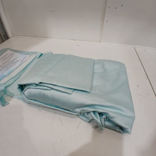 6PC SLUMBERCHILL COOLING BED SHEET SET WITH 4 PILLOW CASES - QUEEN - BLUE (MODEL: 1796335) image 2