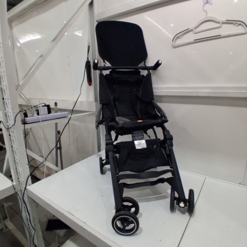 GB POCKIT + ALL TERRAIN FOLDABLE STROLLER - VELVET BLACK (MODEL: 619000537) image 2