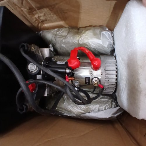HEAVY DUTY HYDRAULIC PUMP, 20-QT HYDRAULIC POWER UNIT, SINGLE ACTING DUMP TRAILER PUMP, 0.91 GPM FLOW RATE, 3200 PSI MAX RELIEF PRESSURE, DC 12V HYDRAULIC PUMP FOR DUMP TRAILER & CAR LIFTING image 5
