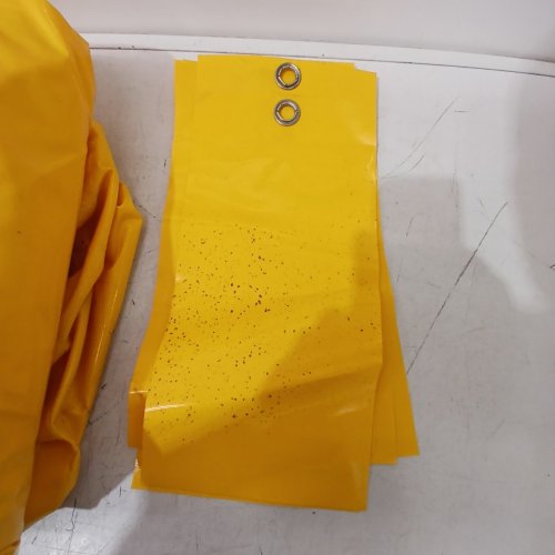 VEVOR FLOOD BARRIER HEIGHT SANDBAG ALTERNATIVE 24FT - YELLOW/BLACK (MODEL: F24FT20IN12IN10COVO) image 3
