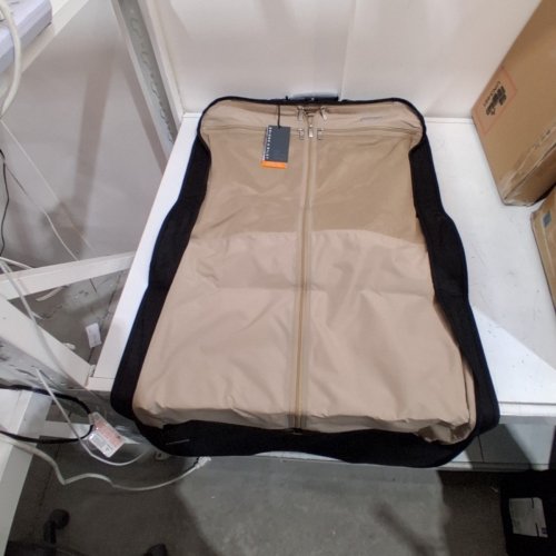 BRIGGS & RILEY CLASSIC GARMENT BAG 35.5L CAPACITY - 22.5" X 24.5" X 2" - TAN AND BLACK (MODEL: BL389-4) image 2