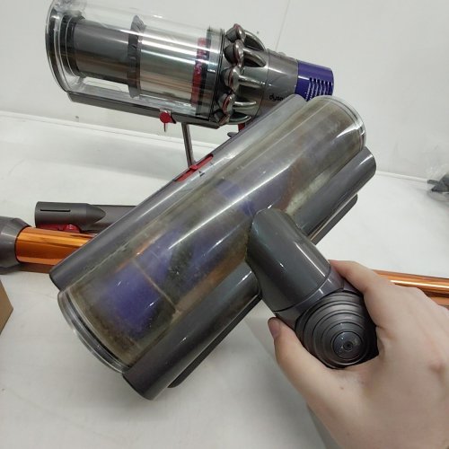 DYSON CYCLONE V10 ORIGIN CORDLESS LIGHTWEIGHT RECHARGABLE CORDLESS STICK VACUUM CLEANER - NICKEL/COPPER - (MODEL:SV12) image 4