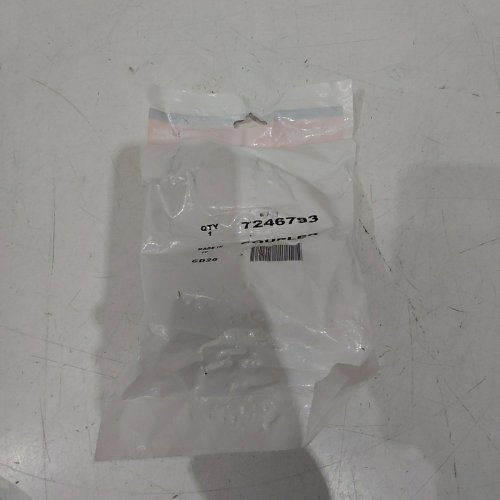BOBCAT FLAT FACED FEMALE HYDRAULIC COUPLER - 1/2" BODY, 1-1/16" JIC THREAD (ITEM: 7246793) image 3