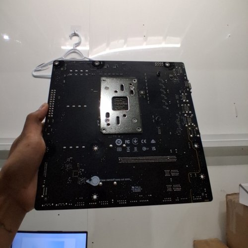 MSI PRO B650M-P PROSERIES MOTHERBOARD WITH DDR5, PCIE 4.0, M.2, SATA 6GB/S, USB 3.2 GEN 2, HDMI/DP (MODEL: PRO B650M-P) image 3