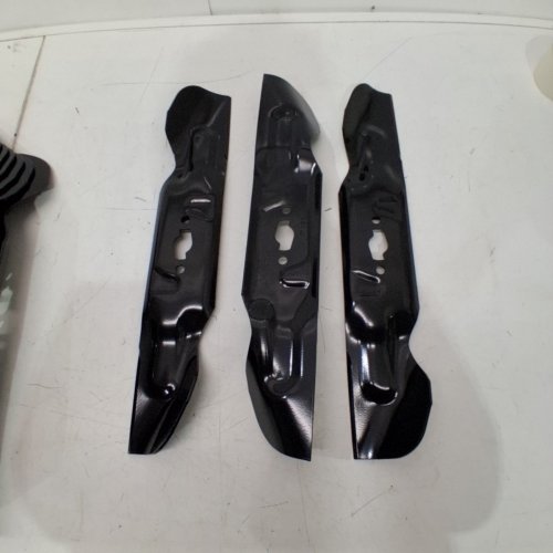 3PK USA GRASS REPLACEMENT MOWER "S" BLADES FOR CUB CADET MOWERS WITH 54" DECKS - 18.6" - BLACK (MODEL: 742-0608) image 3