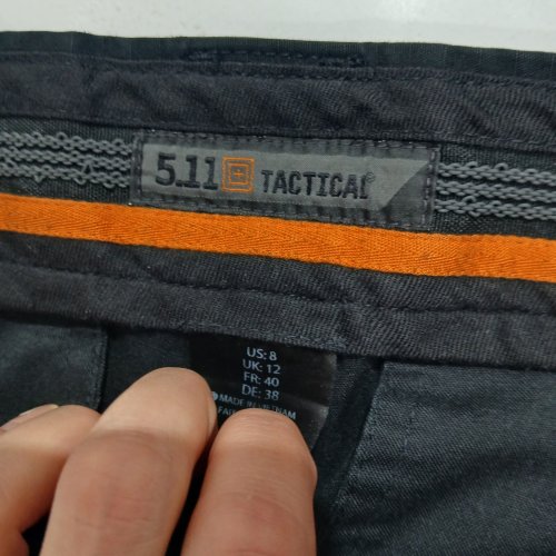 WOMEN'S 5.11 TACTICAL CARGO PANTS - SIZE 8 - BLACK image 4