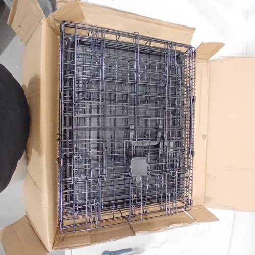 AMAZON BASICS SINGLE DOOR FOLDING METAL CAGE CRATE FOR DOG OR PUPPY - 24" X 18" X 20" - BLACK image 2