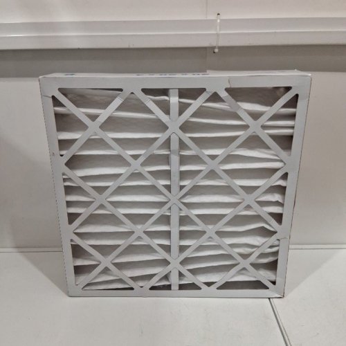 MERV 8 PLEATED AIR FILTER - 20" X 20" X 4" - WHITE image 2