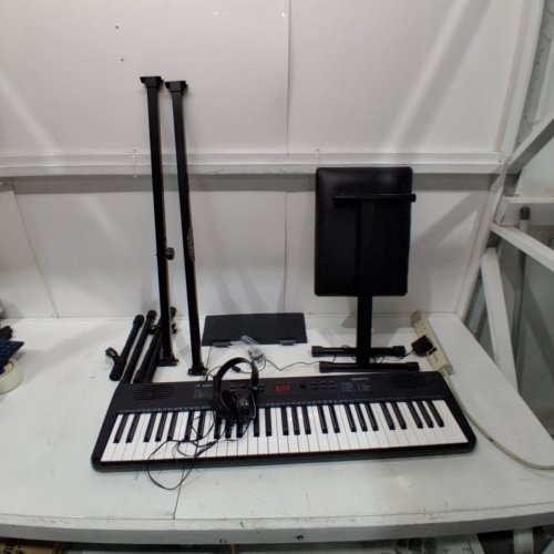 ALESIS MELODY 61 MK4 KEYBOARD PIANO FOR BEGINNERS WITH 61-KEYS SPEAKERS, STAND, BENCH, HEADPHONES - BLACK (MODEL: MELODY61MK4XUS) image 3