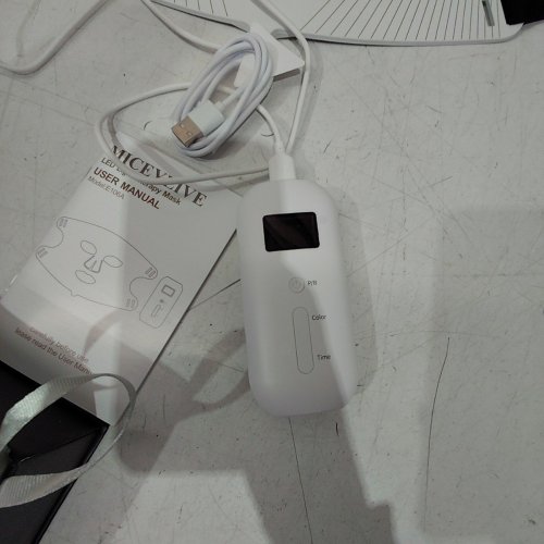 MICEYLIVE INFRARED LED FACE LIGHT WITH REMOTE - 460NM - 850NM MULTIPLE LIGHT MODE - 400 LEDS - WHITE - (MODEL E106A) image 4