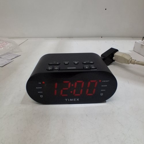 TIMEX DIGITAL DUAL ALARM CLOCK WITH AM/FM RADIO AND BATTERY BACKUP - BLACK (MODEL: T231B) image 2