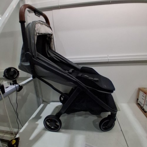 UPPABABY MINU V3 LIGHTWEIGHT FOLDABLE STROLLER - GREYSON (MODEL: ‎0803-MIN-NA-GRY) image 2