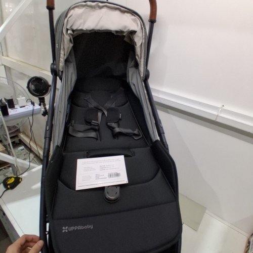 UPPABABY MINU V3 LIGHTWEIGHT FOLDABLE STROLLER - GREYSON (MODEL: ‎0803-MIN-NA-GRY) image 3