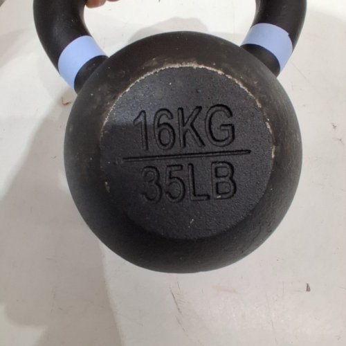 YES4ALL POWDER COATED CAST IRON KETTLEBELL - 35LBS - LIGHTBLUE /BLACK (MODEL: ‎QCG3) image 3