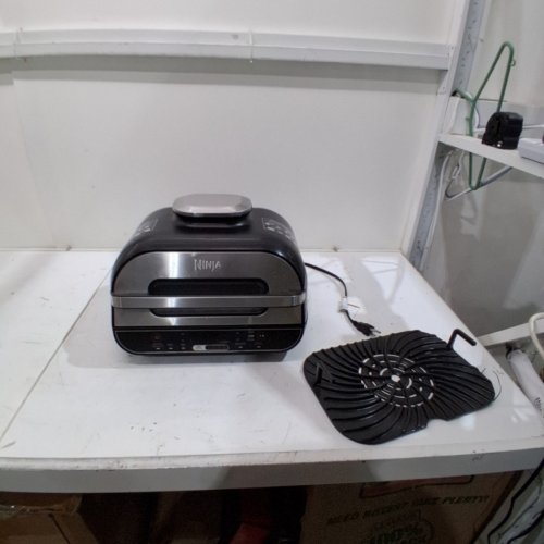 NINJA FOODI XL 5-IN-1 INDOOR GRILL/AIR FRIER - BLACK - (BG500C) image 4