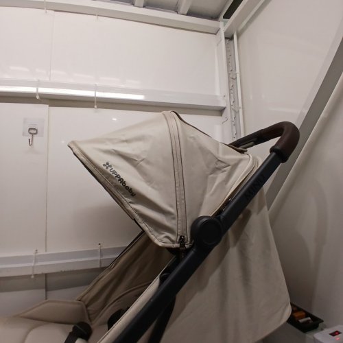 UPPABABY MINU V3 LIGHTWEIGHT FOLDABLE STROLLER - ADA (SANDSTONE MÉLANGE) (MODEL: 0803-MIN-NA-ADA) image 8
