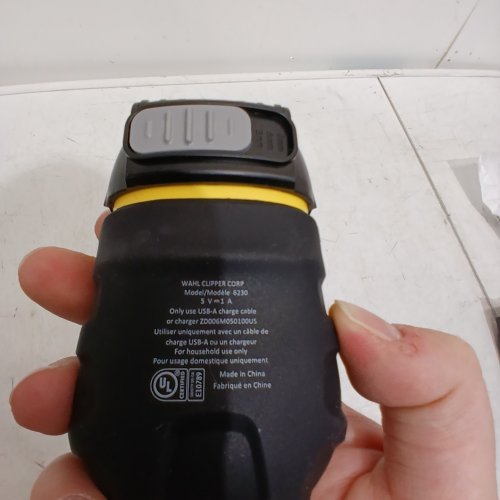WAHL LITHIUM ION EXTREME GRIP BODY GROOMER - 5 V 1 A - BLACK AND YELLOW (MODEL: 6230) image 4