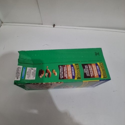 36PK NATURE VALLEY SWEET & SALTY GRANOLA BARS, 35G EACH image 4