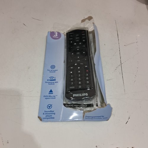 PHILIPS 3 DEVICE UNIVERSAL TV REMOTE - BLACK (MODEL: SRP4322B/27) image 2