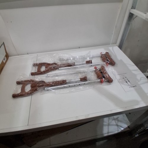 LOYODA SHOCK-ABSORBING UNDER ARM CRUTCHES - 39.3" TO 61" - BROWN (MODEL: FBL570331) image 3