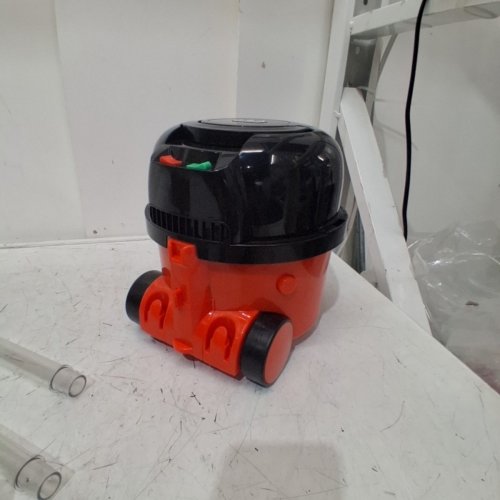 CASDON HENRY THE HOOVER/VACUUM CLEANER TOY - WITH WORKING SUCTION (MODEL:72862) image 4