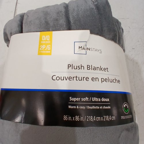 MAINSTAYS PLUSH BLANKET - DOUBLE/QUEEN, 86" X 86" - GREY image 3