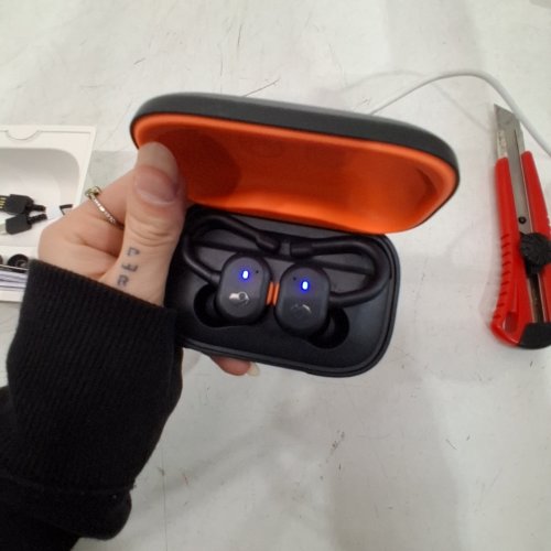SKULLCANDY PUSH ACTIVE WIRELESS IN-EAR SPORT HEADPHONES - BLACK/ORANGE (MODEL: S2BPW) image 2