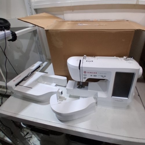 SINGER SEWING & EMBROIDERY MACHINE WITH ACCESSORY KIT - 7" TOUCH SCREEN | WIFI | AUTOMATIC NEEDLE THREADER - WHITE - (MODEL: SE9180) image 2