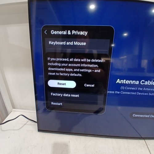 SAMSUNG CLASS CRYSTAL UHD SMART TV - 55" - BLACK (MODEL: UN55U8000HF) image 16