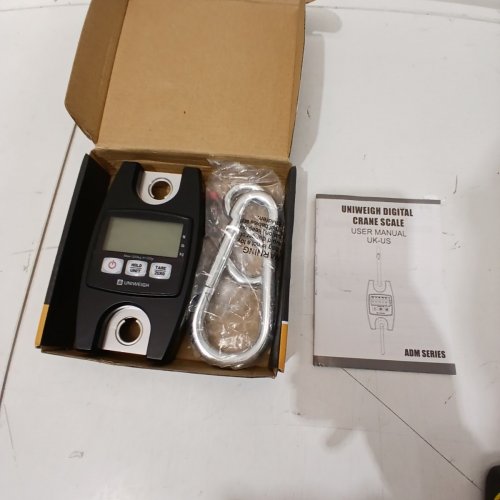 UNIWEIGH DIGITAL HANGING SCALE - UP TO 660LB - BLACK (MODEL: UNI-ADM-BL) image 3