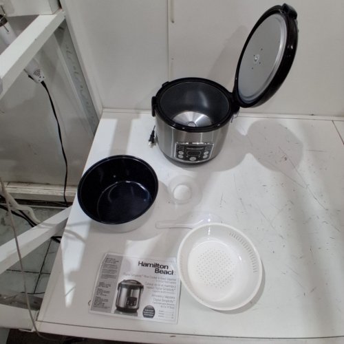HAMILTON BEACH DIGITAL SIMPLICITY 2-14 CUP RICE COOKER AND FOOD STEAMER - SILVER (37548MN) image 3