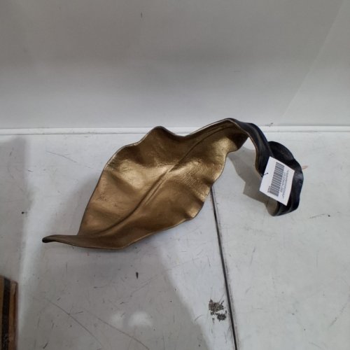 SIGNATURE DESIGN BY ASHLEY MELINDA SCULPTURE - 20" X 6" X 8" - GOLD/BLACK (MODEL: A2000416) image 2
