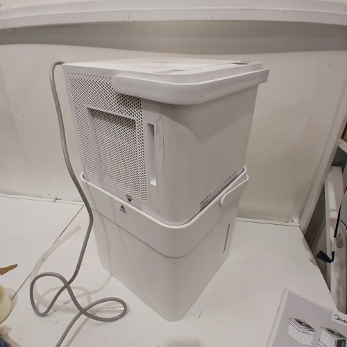 MIDEA CUBE SMART WIFI DEHUMIDIFIER WITH SMART CONTROL - 50 PINT - 4,500 SQ. FT - WHITE (MODEL: MAD50S1QWT-A) image 3