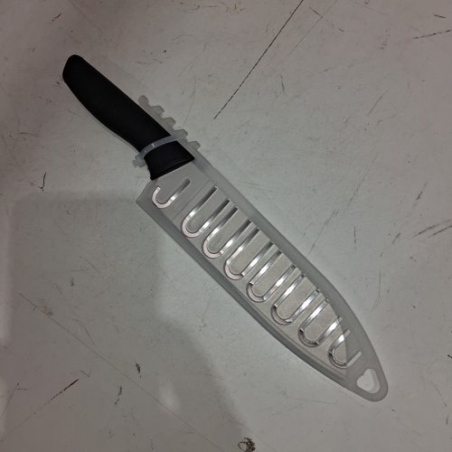 MAINSTAYS STAINLESS STEEL SANTOKU KITCHEN KNIFE - SILVER/BLACK image 3