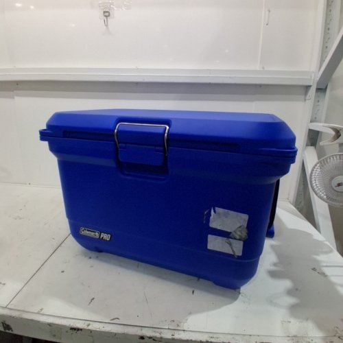 COLEMAN PRO HARD SHELL COOLER - 45QT - BLUE (MODEL: 2193939) image 2