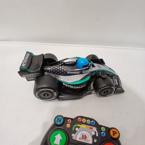 REMOTE CONTROL CARRERA GO MERCEDES-AMG F1 W14 E PERFORMANCE G. RUSSELL FORMULA RACE CAR - BLACK AND TEAL image 3