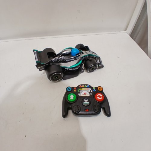 REMOTE CONTROL CARRERA GO MERCEDES-AMG F1 W14 E PERFORMANCE G. RUSSELL FORMULA RACE CAR - BLACK AND TEAL image 4