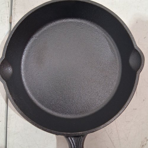 4PC OZARK TRAIL PRE-SEASONED CAST IRON SKILLET SET WITH HANDLES AND GRIDDLE - 6"/10.5"/11" - BLACK (MODEL: G2608-A48) image 3