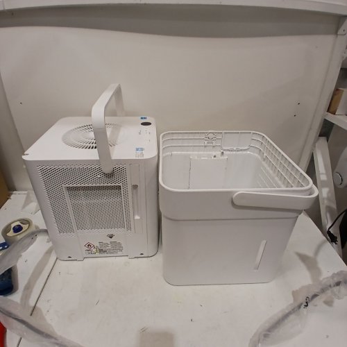 MIDEA CUBE 50 PINT SMART WIFI DEHUMIDIFIER - 4,500 SQ. FT - WHITE (MODEL: MAD50S1QWT-A) image 3