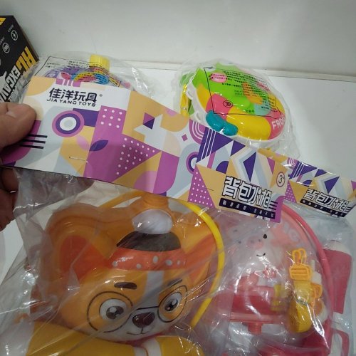 4 ASSORTED JIAYANG TOYS BACKPACK WATER GUNS - ASSORTED STYLES image 3