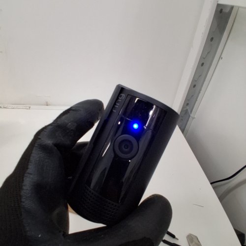 RING INDOOR CAM (2ND GEN) | 1080P HD VIDEO & COLOUR NIGHT VISION, TWO-WAY TALK, AND MANUAL AUDIO & VIDEO PRIVACY COVER - BLACK image 2