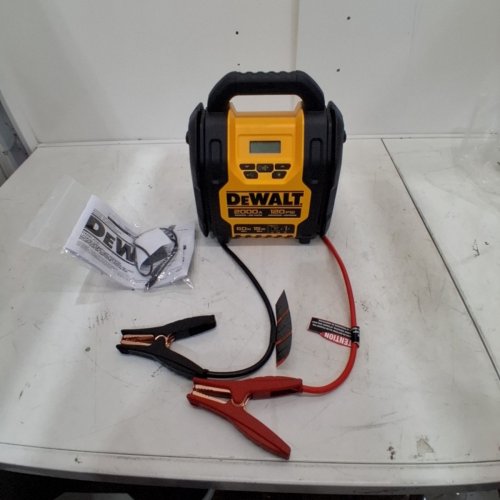 DEWALT JUMP STARTER WITH AIR COMPRESSOR - 2000A, 120 PSI, 60W, 15W - YELLOW AND BLACK (ITEM: 1680353) image 3