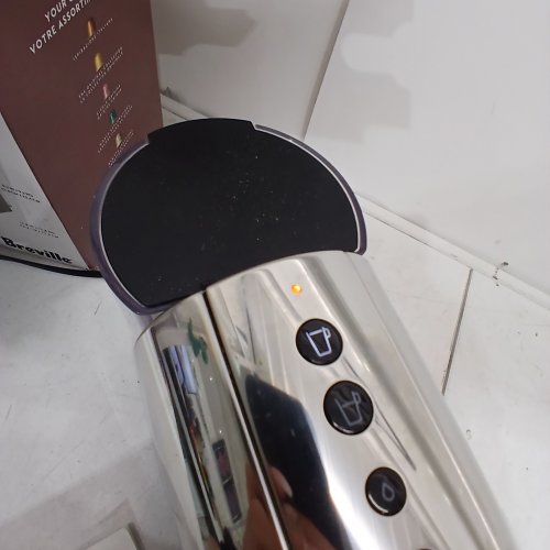 NESPRESSO BY DELONGHI CITIZ PLATNIUM ESPRESSO MACHINE - STAINLESS STEEL (MODEL: EN 220M) image 2