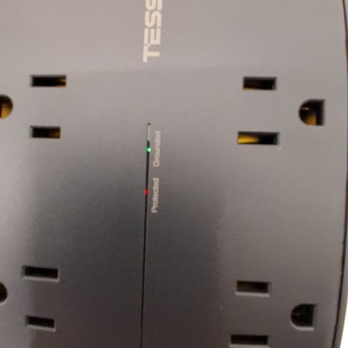 TESSAN FLAT PLUG POWER BARS WITH SURGE PROTECTOR - 6FT - BLACK (MODEL: TS-108-C) image 2
