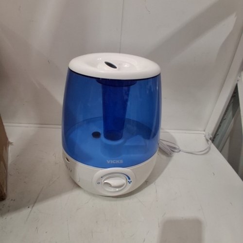 VICKS FILTER-FREE / AUTO SHUT-OFF / ULTRASONIC COOL MIST HUMIDIFIER WITH VARIABLE OUTPUT CONTROL - 4.5L - WHITE/BLUE (MODEL: V4600-CAN) image 3