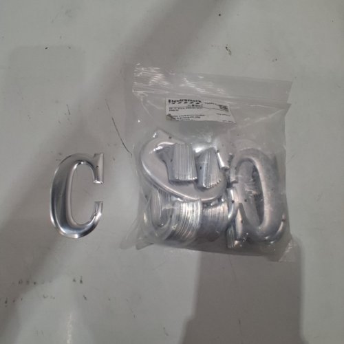 100 ELECTROMARK EMBOSSED ALUMINUM LETTER C - 3" X 2" - SILVER (ITEM: Y604732) image 3