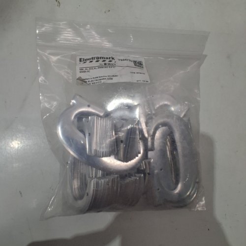 100 ELECTROMARK EMBOSSED ALUMINUM LETTER C - 3" X 2" - SILVER (ITEM: Y604732) image 4